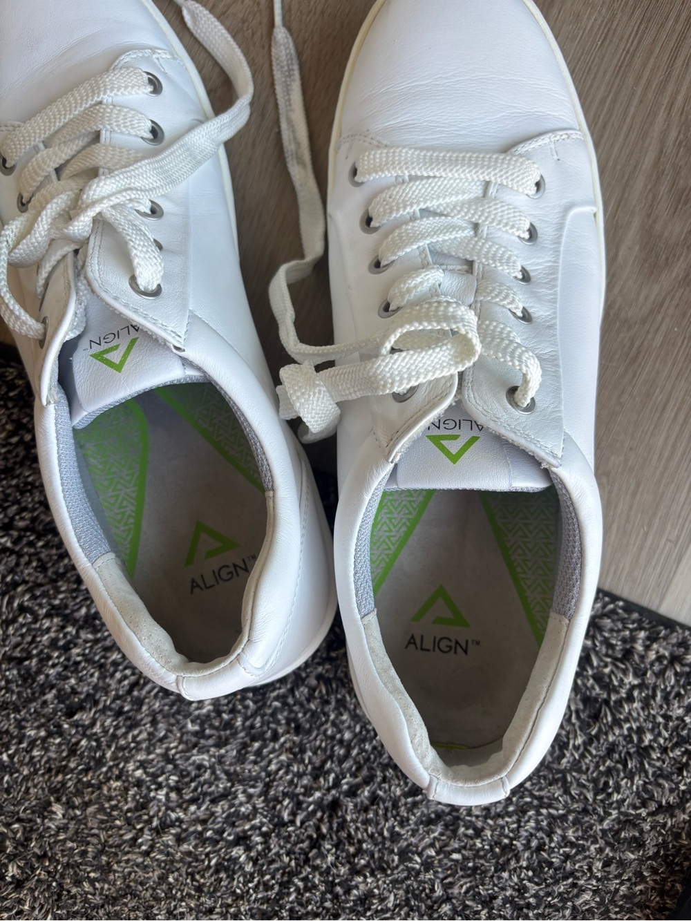 White Men’s Lace-Up Leather Sneakers - Picture 3 of 5